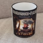 die 1. Underground-Tasse